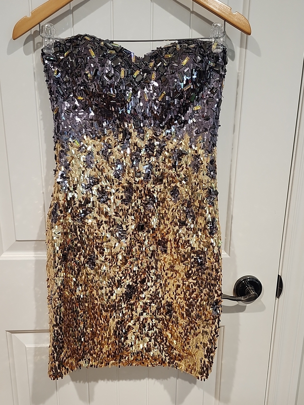 Strapless Sequin Ombre Cocktail Dress in Black and Gold